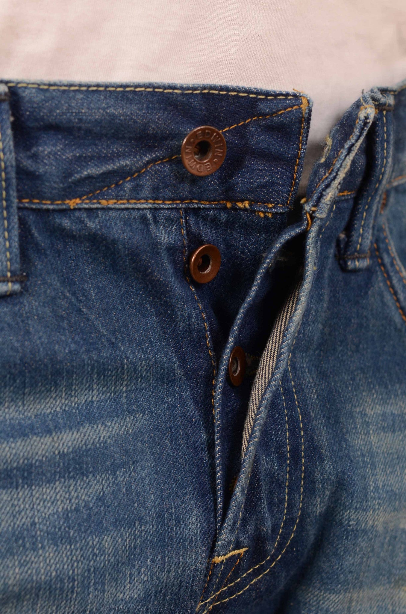 EDWIN Blue Cotton Distressed Denim Slim Fit 5 Pockets Selvedge Jeans W35 L34 - SARTORIALE - 3
