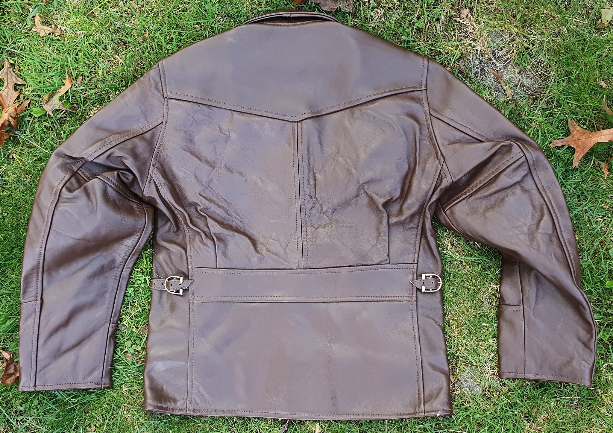 LOST WORLDS Brown Leather Biker Jacket Motorcycle Boy's size M