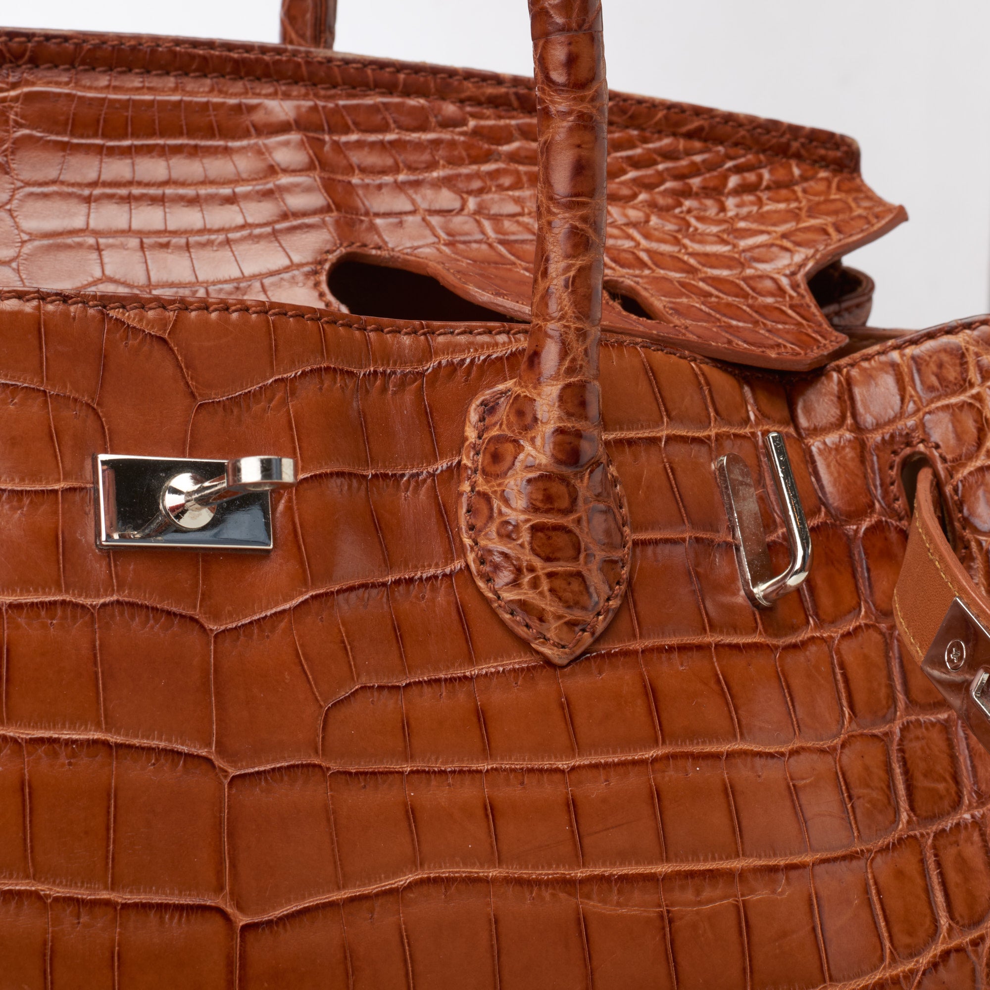 VIA LA MODA Cognac Genuine Nile Crocodile Leather Birkin 35 Style Hand –  SARTORIALE